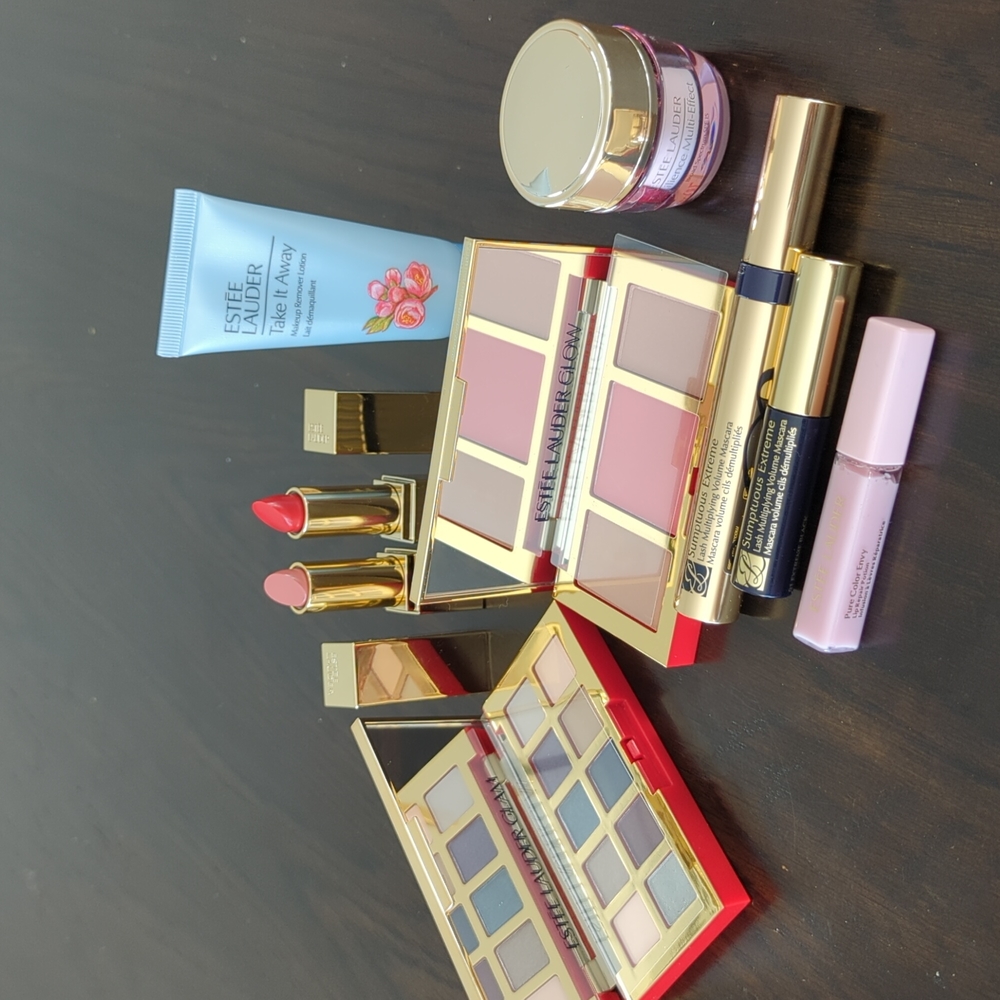 Estée Lauder lot